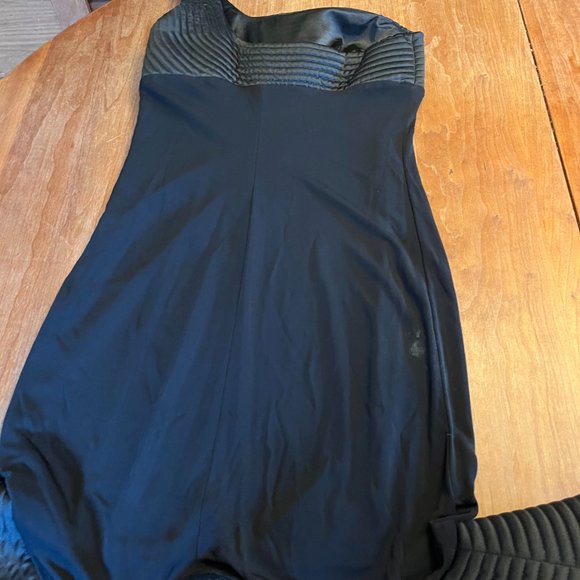 A.B.S. Collection Size 4 Single Shoulder Black Cocktail Dress - Picture 4 of 9